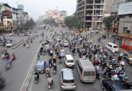 Hà Nội phân làn thêm 2 tuyến phố mới 
